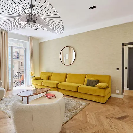 Apartment Place Vendome By Studioprestige *