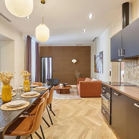 Place Vendome By Studioprestige Apartment